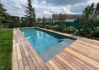 Piscine carrelage Genève terrasse bois